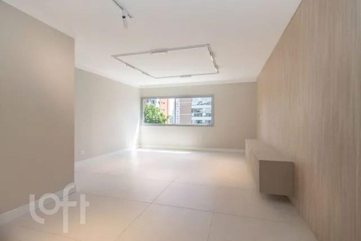 Apartamento com 4 quartos, foto 1