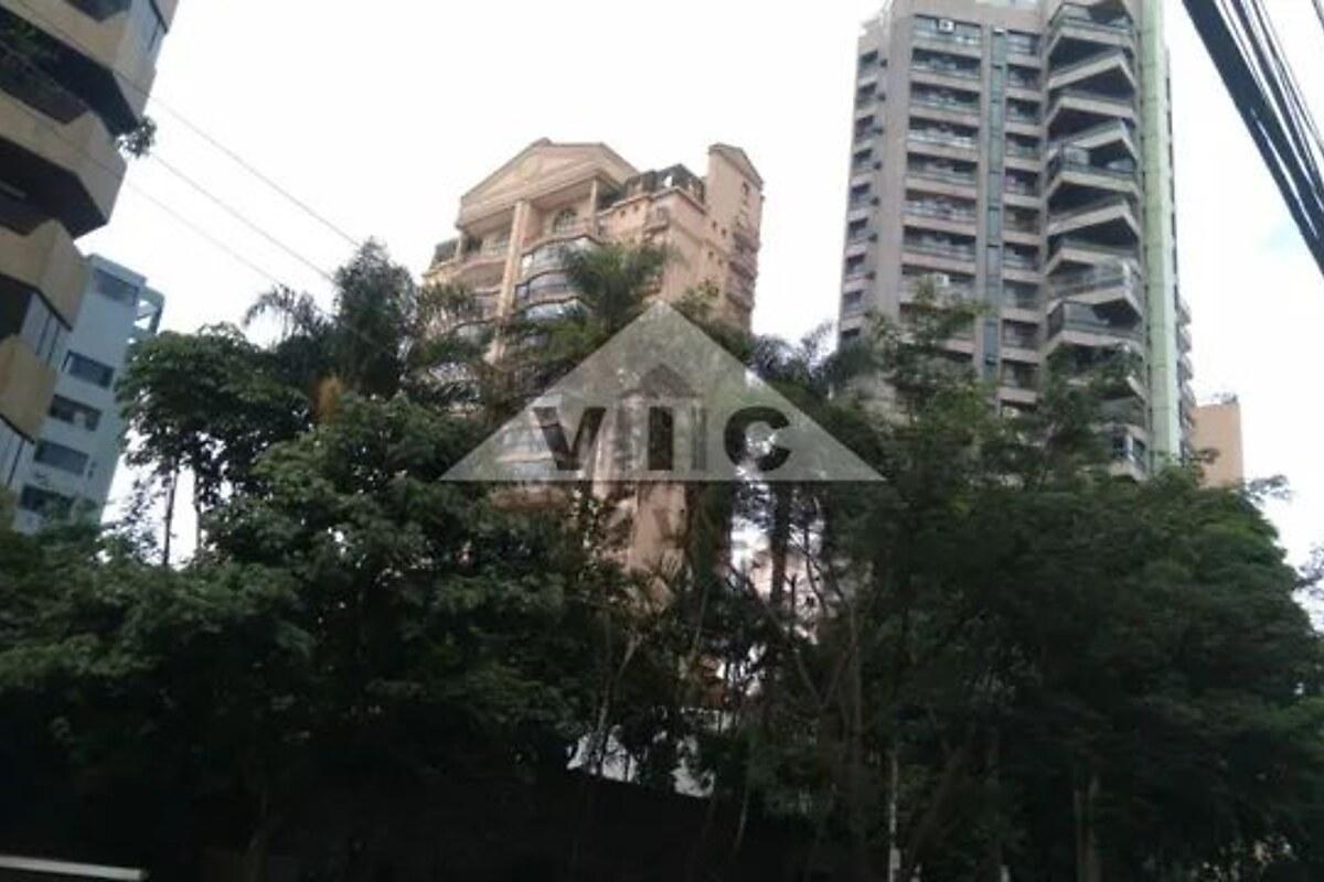 Apartamento com 4 quartos, foto 1