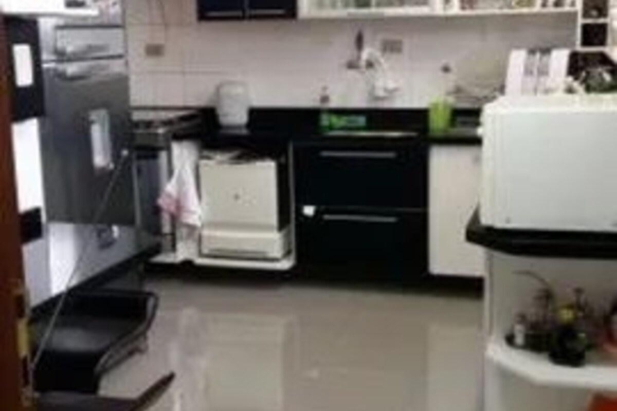Apartamento com 4 quartos, foto 1