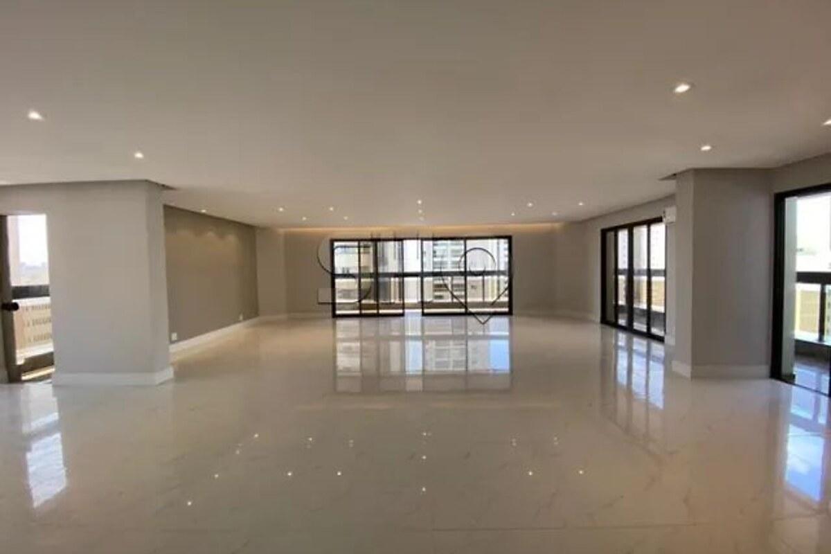 Apartamento com 4 quartos, foto 1
