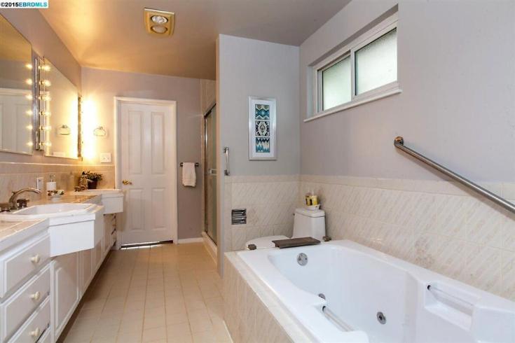 Casa com 5 quartos, foto 3