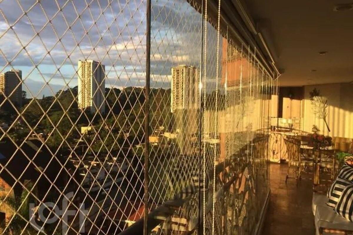 Apartamento com 4 quartos, foto 1