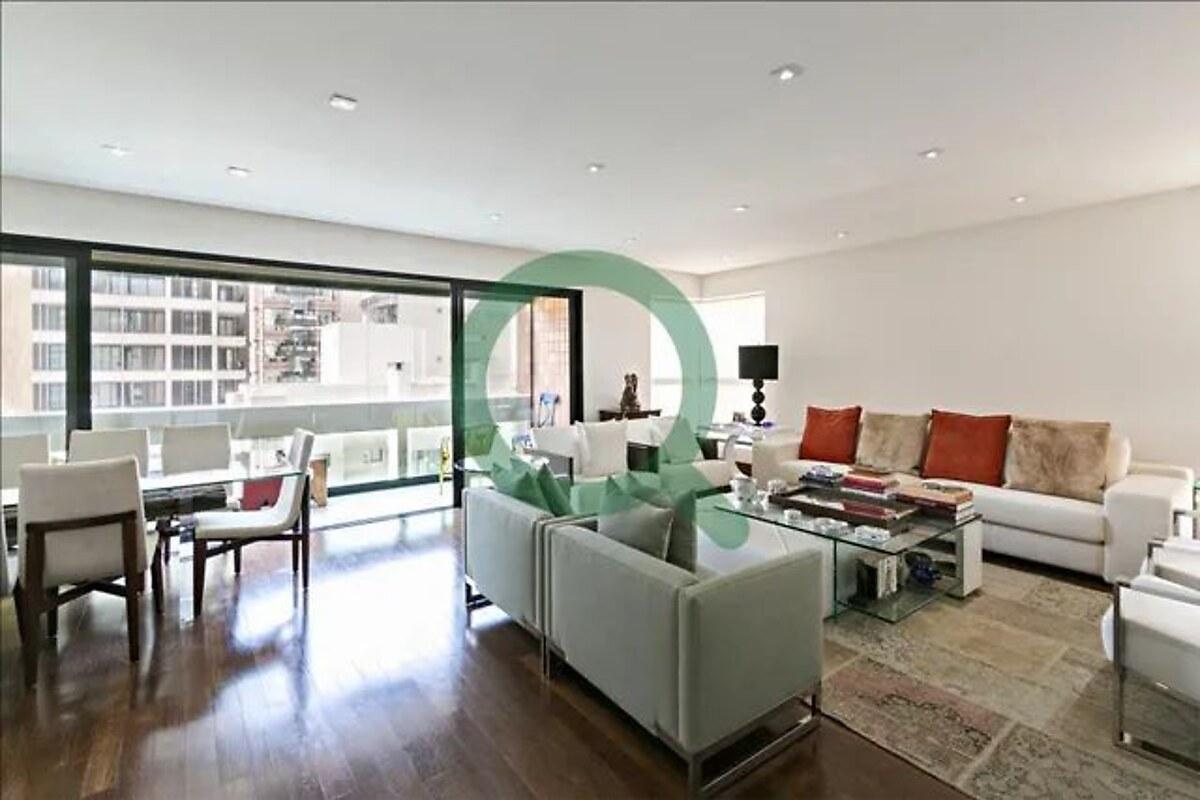 Apartamento com 4 quartos, foto 1
