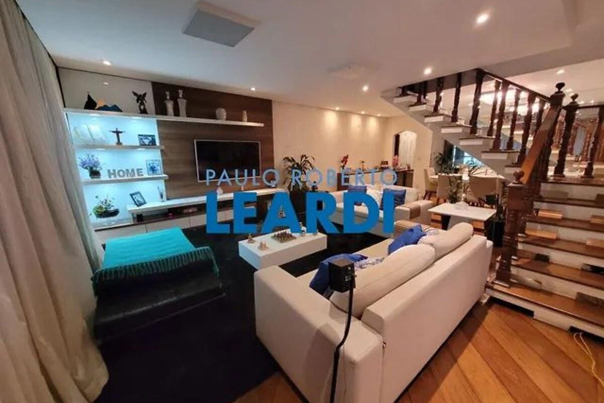 Apartamento com 4 quartos, foto 1