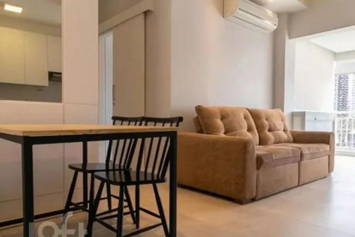 Apartamento com 1 quarto, foto 1