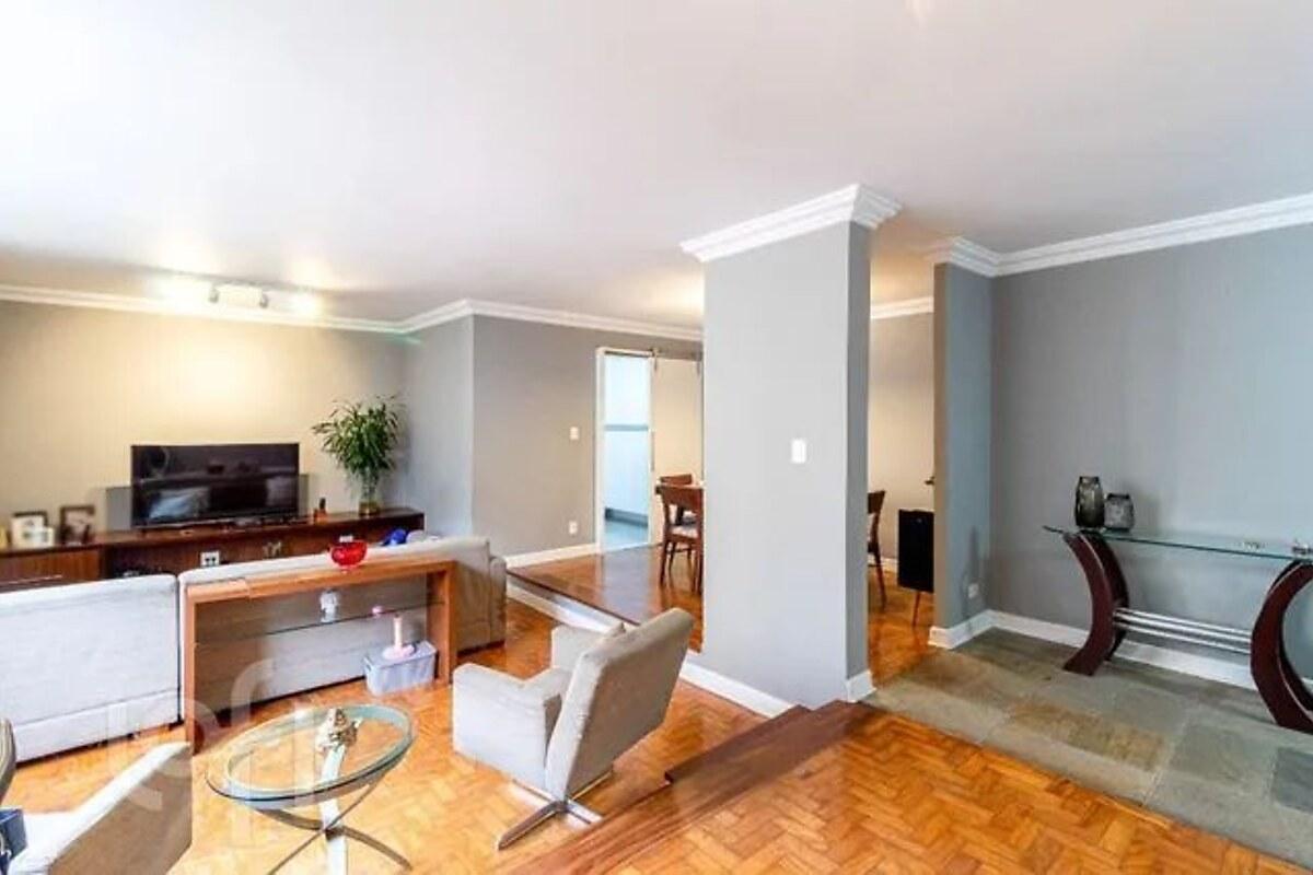 Apartamento com 4 quartos, foto 1
