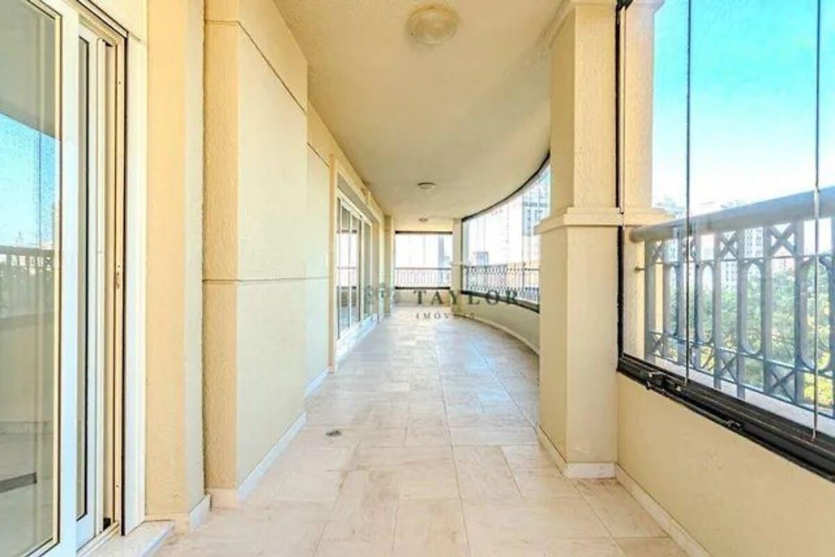 Apartamento com 4 quartos, foto 1