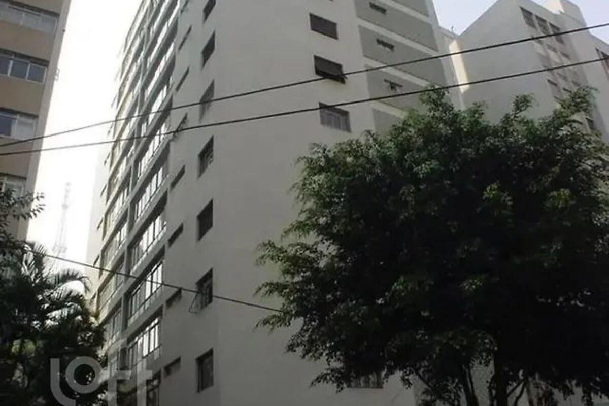 Apartamento com 4 quartos, foto 1