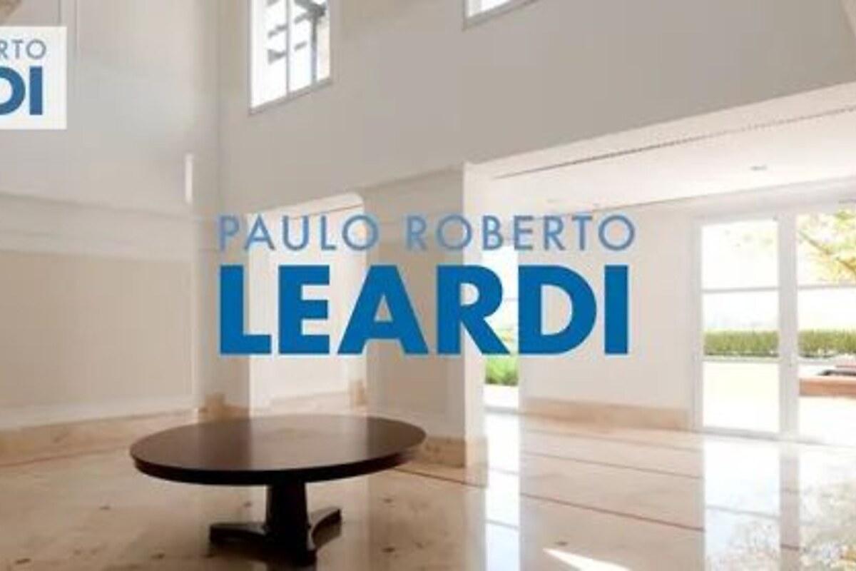 Apartamento com 4 quartos, foto 1