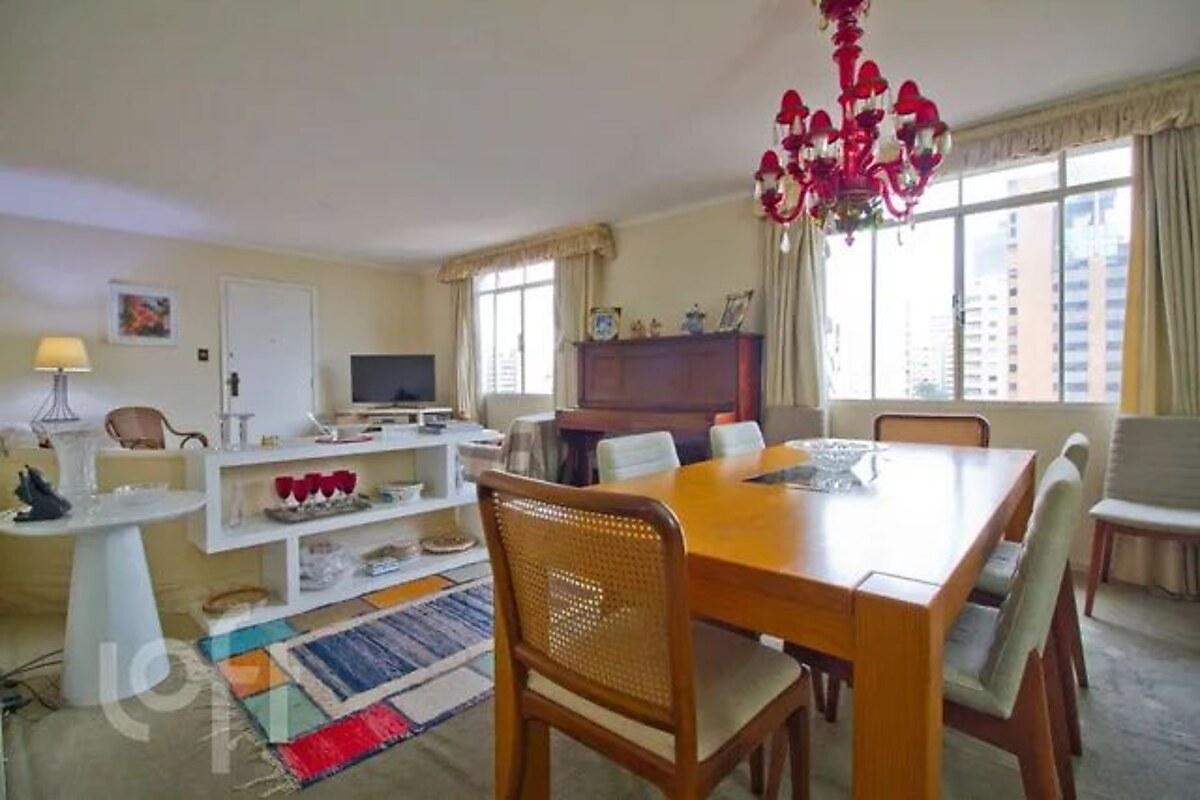 Apartamento com 4 quartos, foto 1