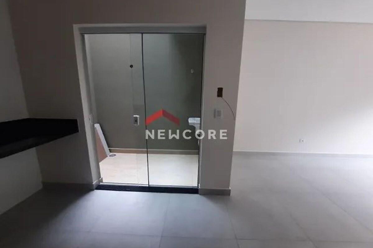 Apartamento com 2 quartos, foto 1