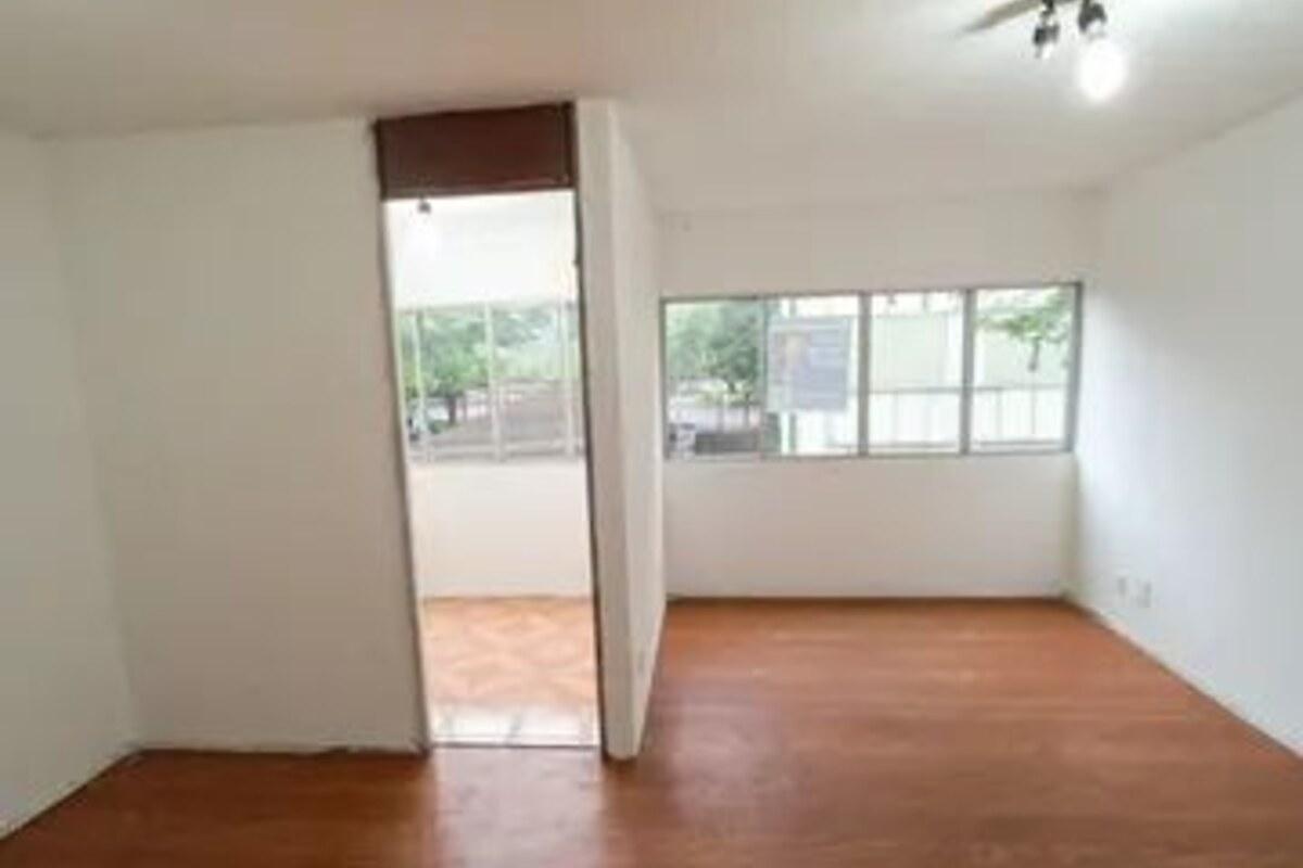 Apartamento com 2 quartos, foto 1