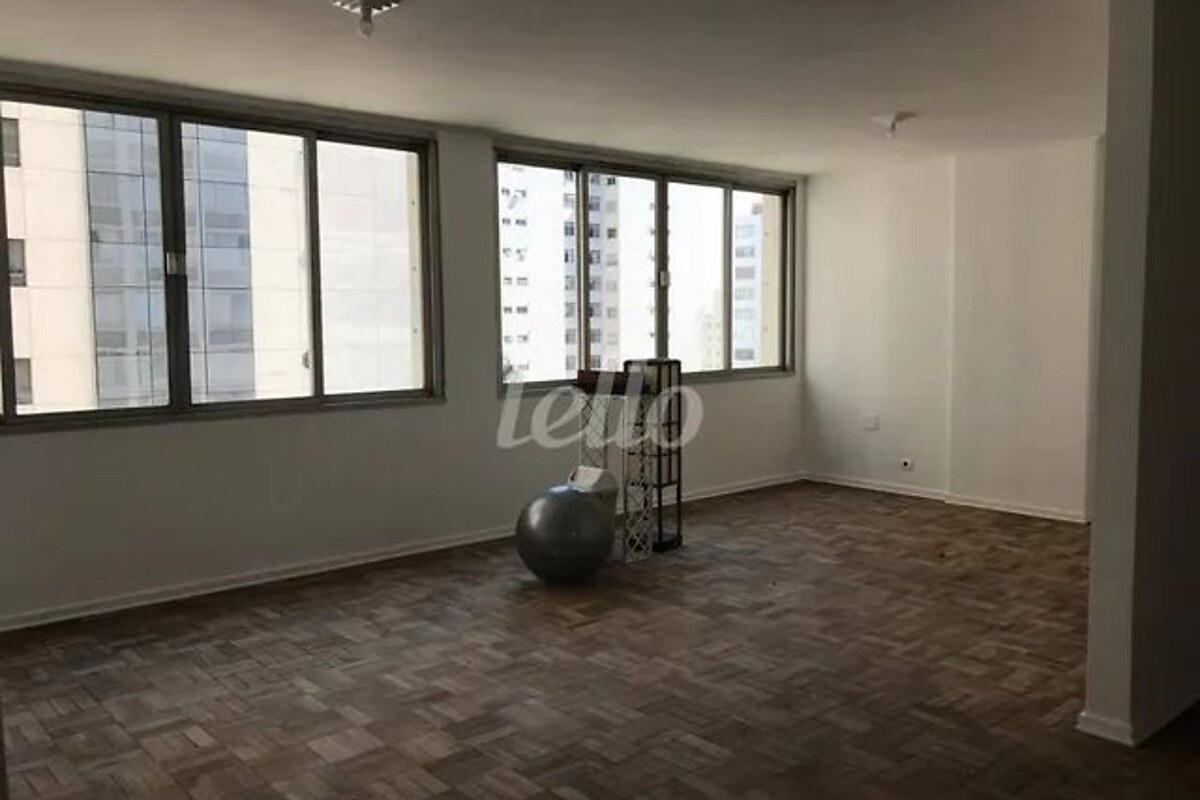 Apartamento com 1 quarto, foto 1