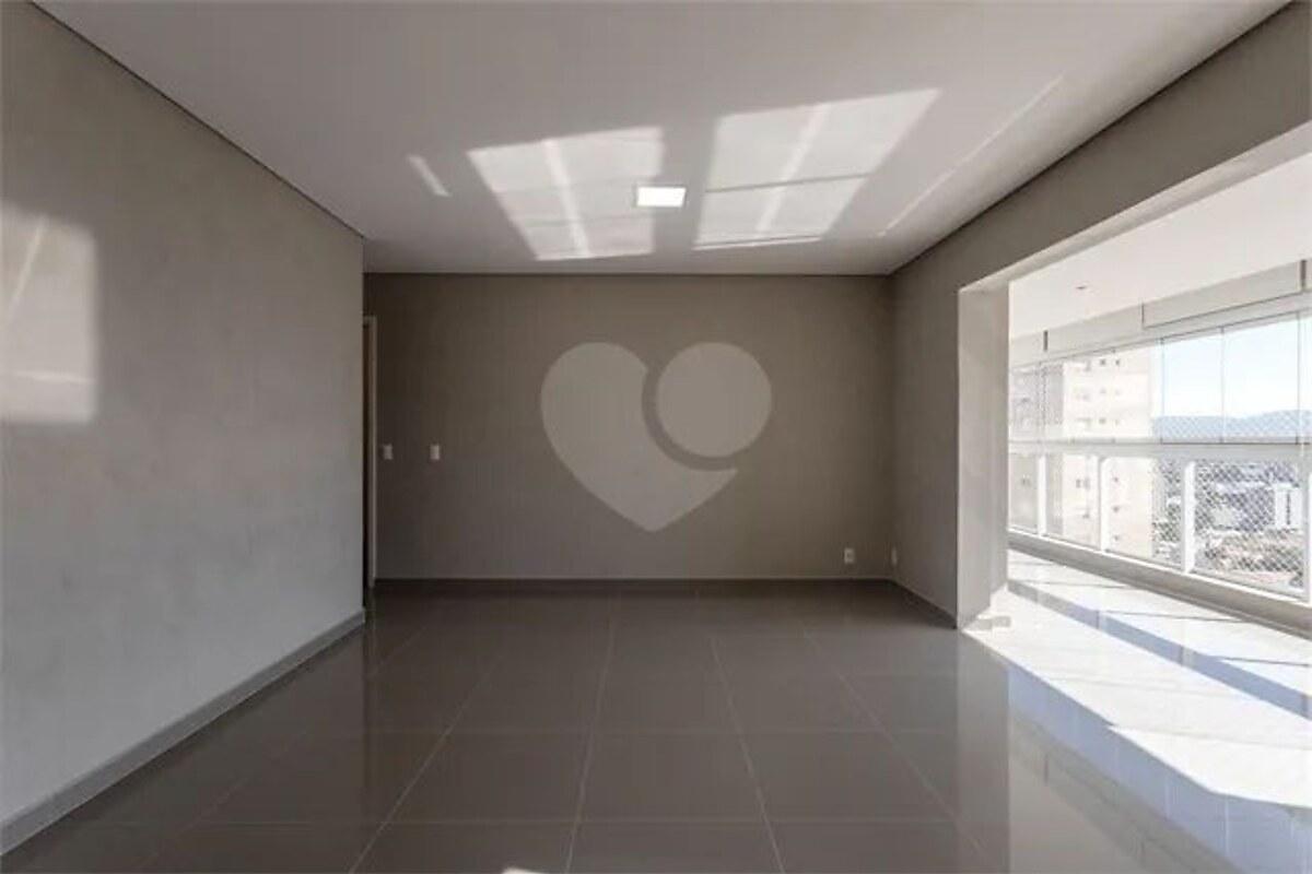 Apartamento com 2 quartos, foto 1