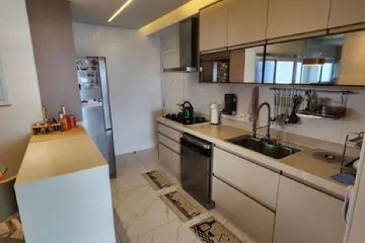 Apartamento com 4 quartos, foto 1
