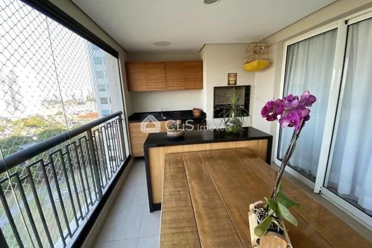 Apartamento com 4 quartos, foto 1