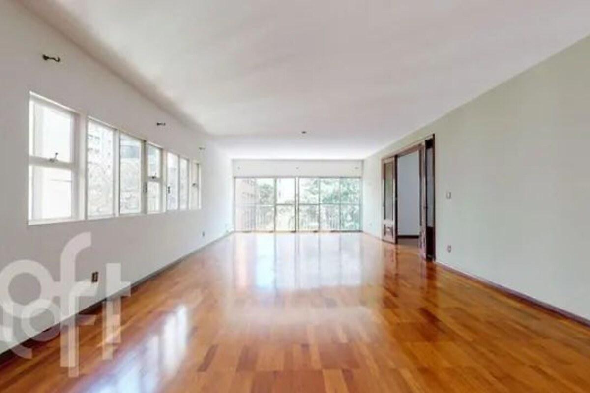 Apartamento com 4 quartos, foto 1