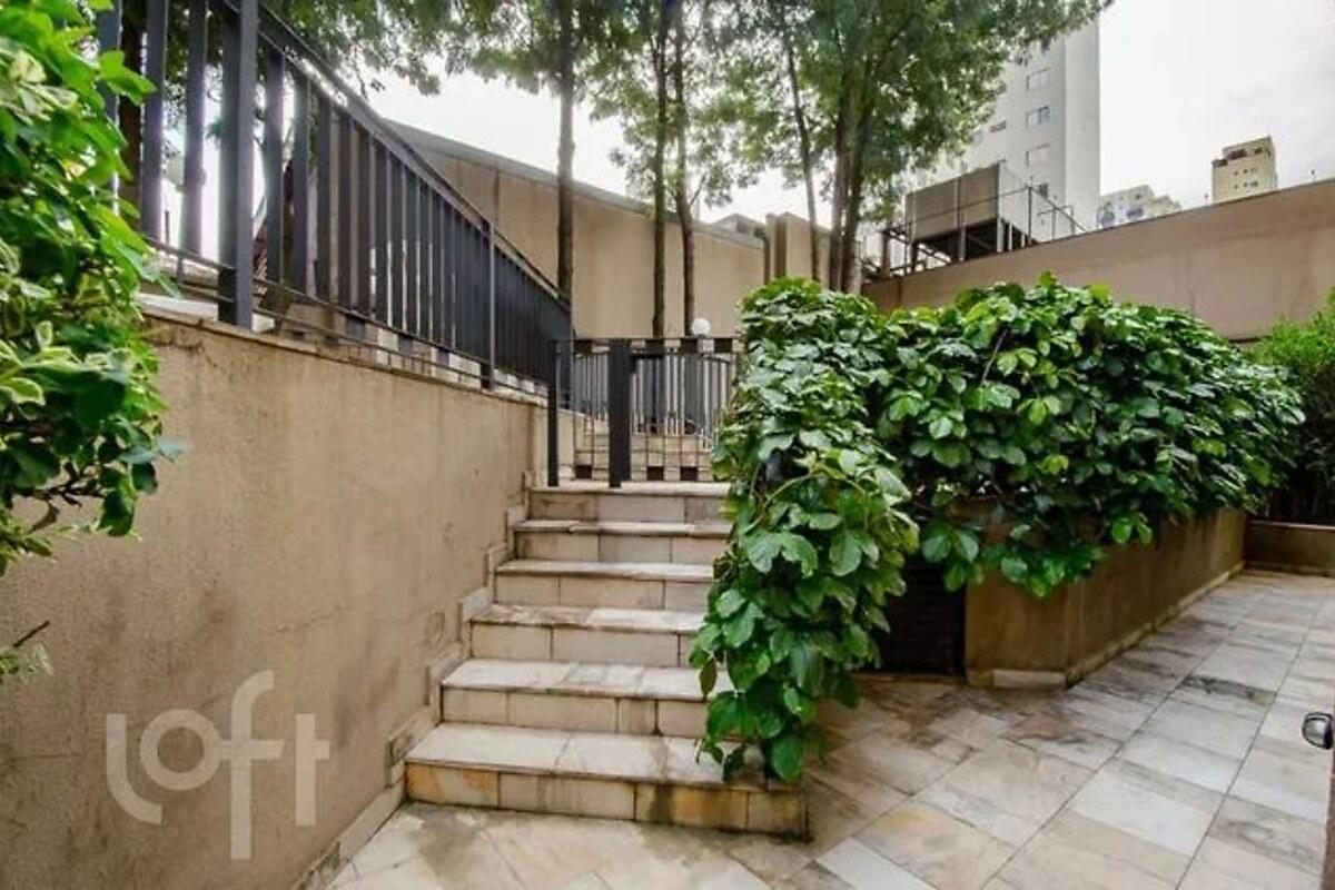 Apartamento com 4 quartos, foto 1