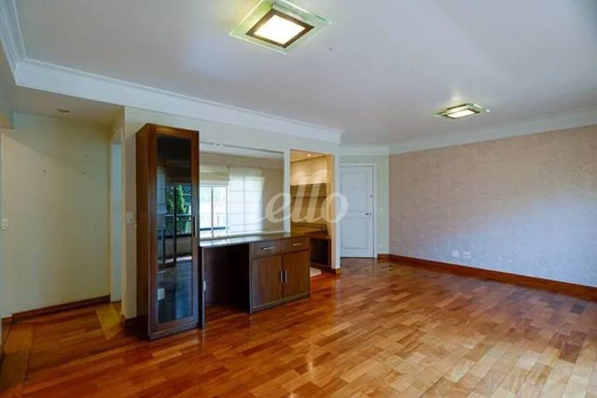 Apartamento triplex com 2 quartos, foto 1