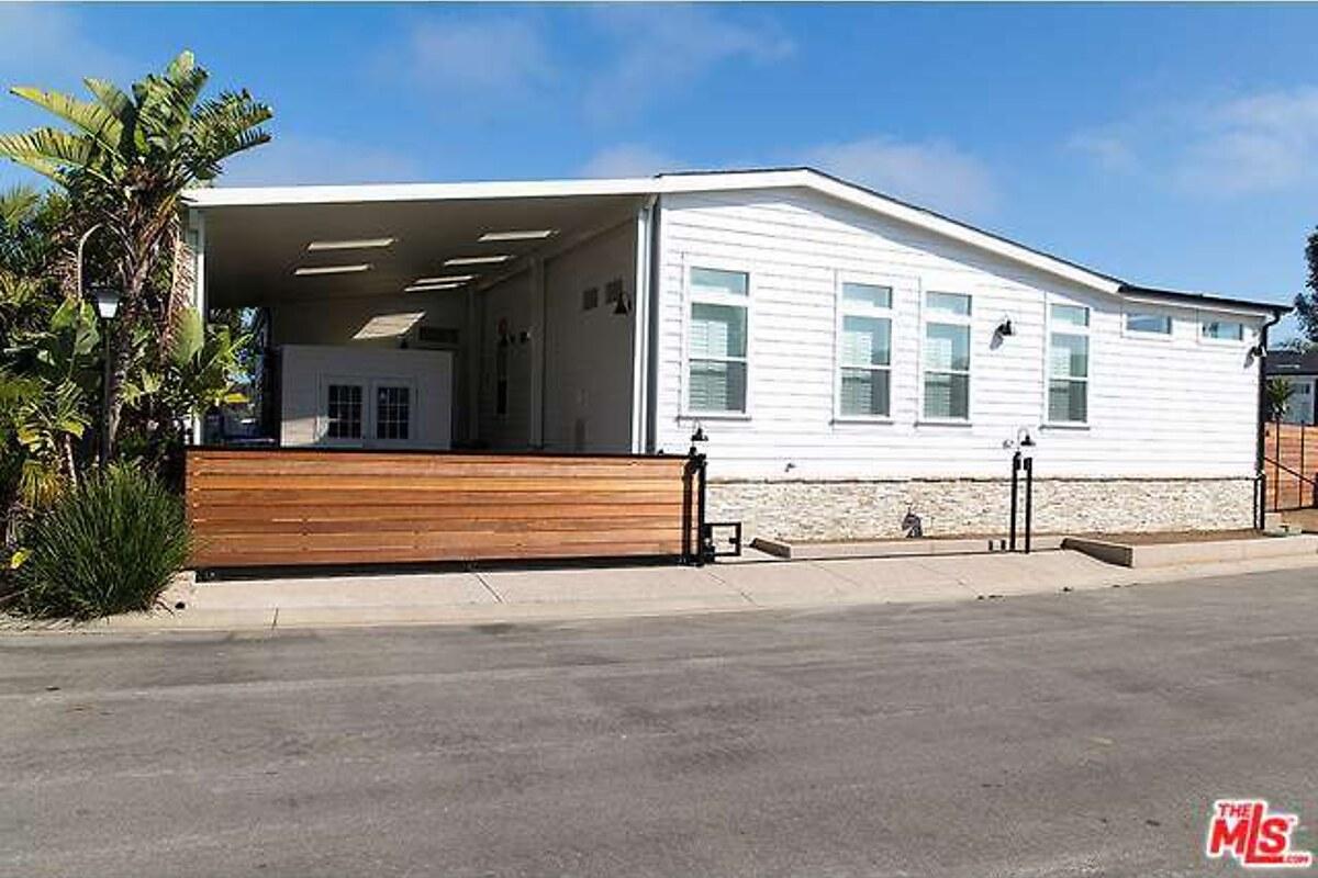Casa com 5 quartos, foto 1