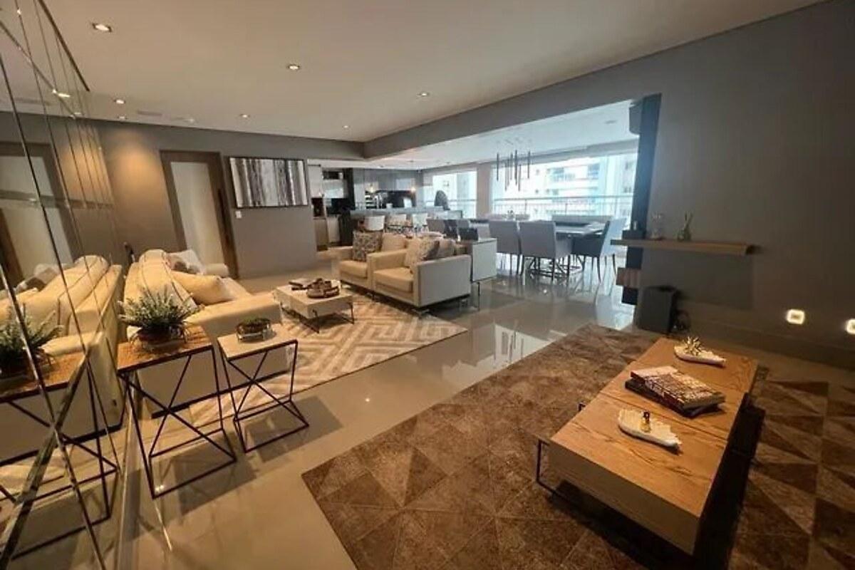 Apartamento triplex com 4 quartos, foto 1