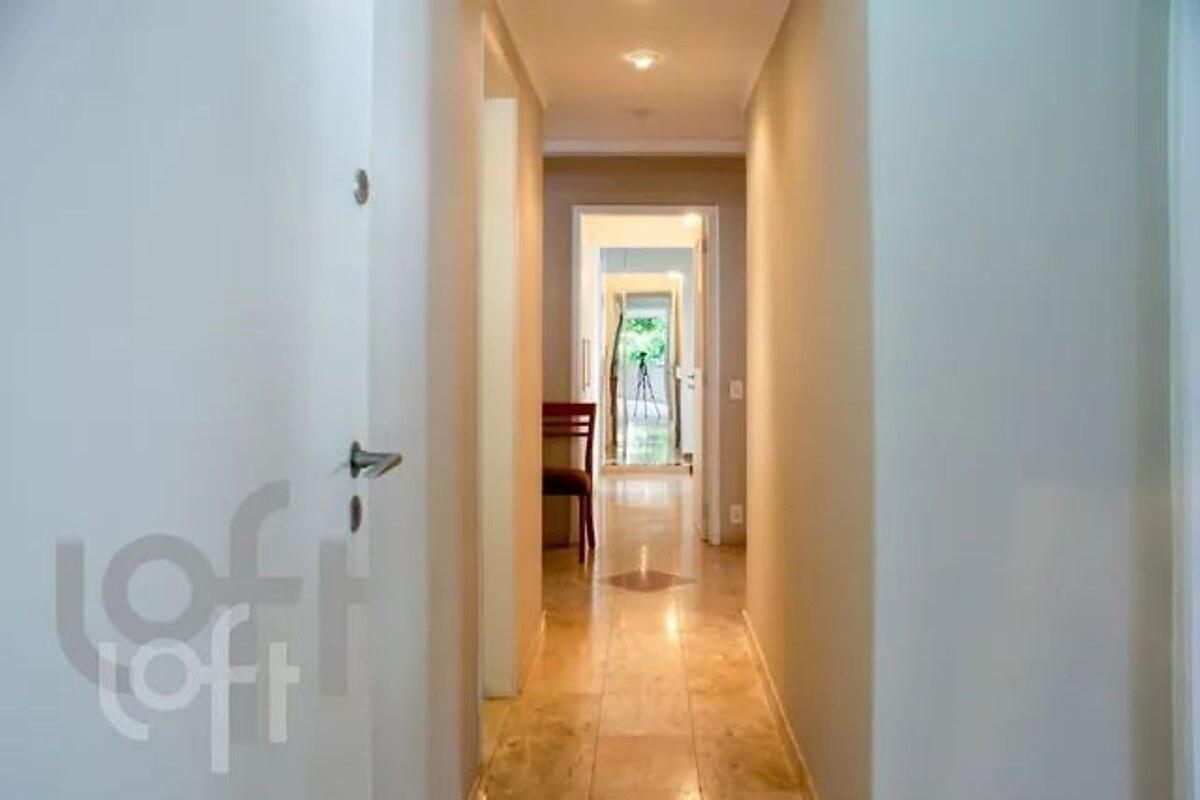 Apartamento com 4 quartos, foto 1