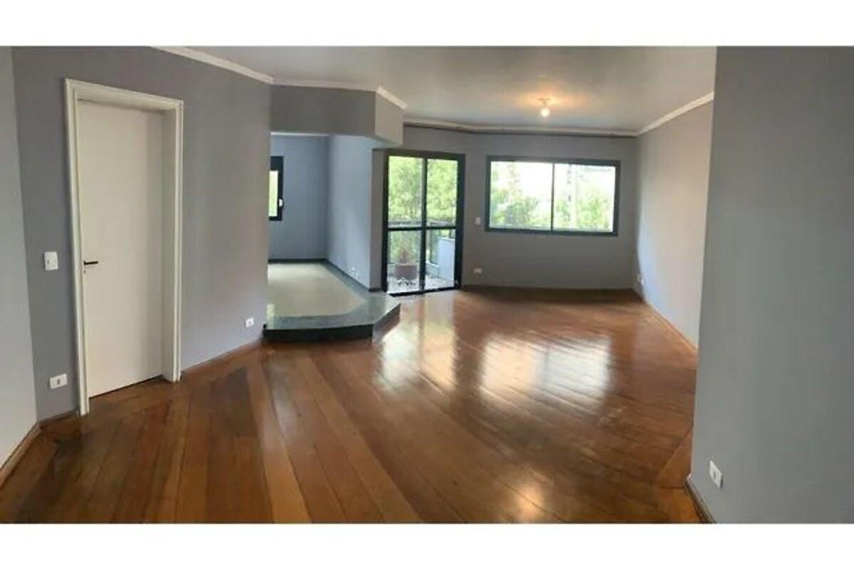 Apartamento com 4 quartos, foto 1