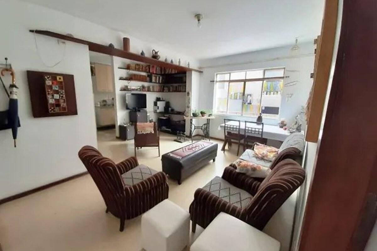 Apartamento com 2 quartos, foto 1