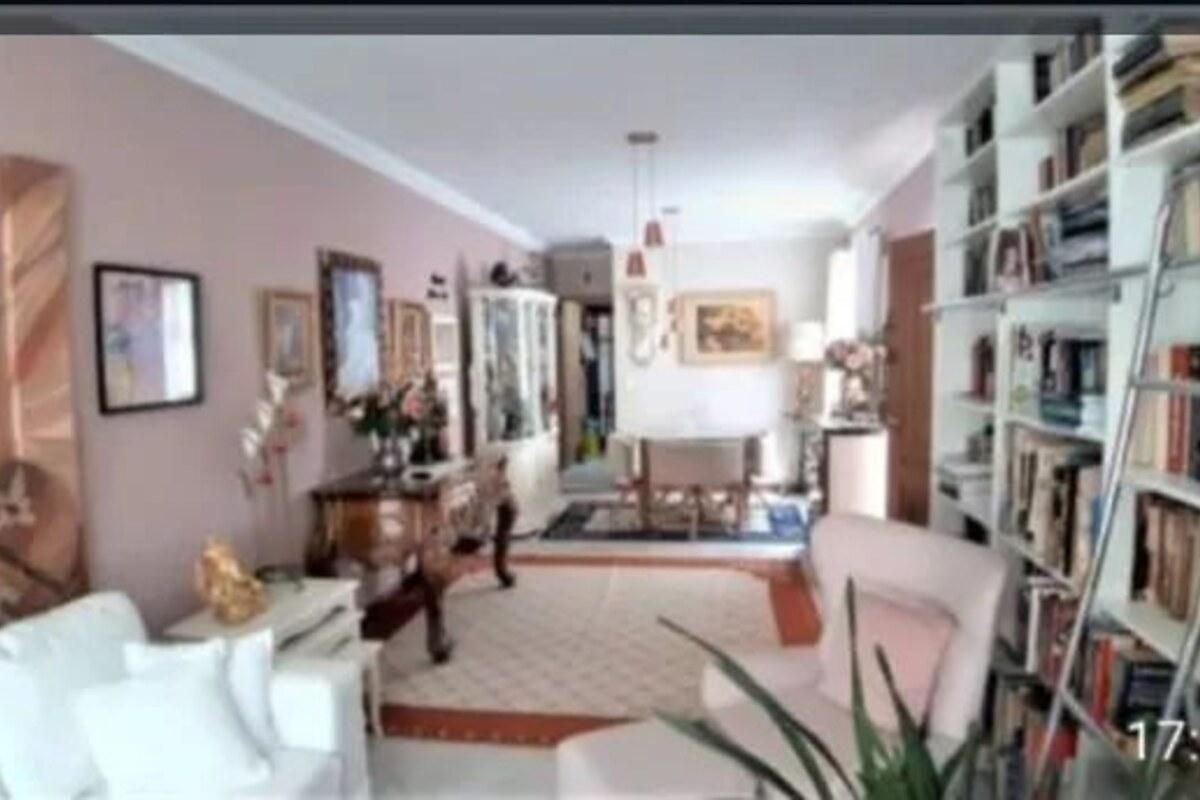 Apartamento com 4 quartos, foto 1