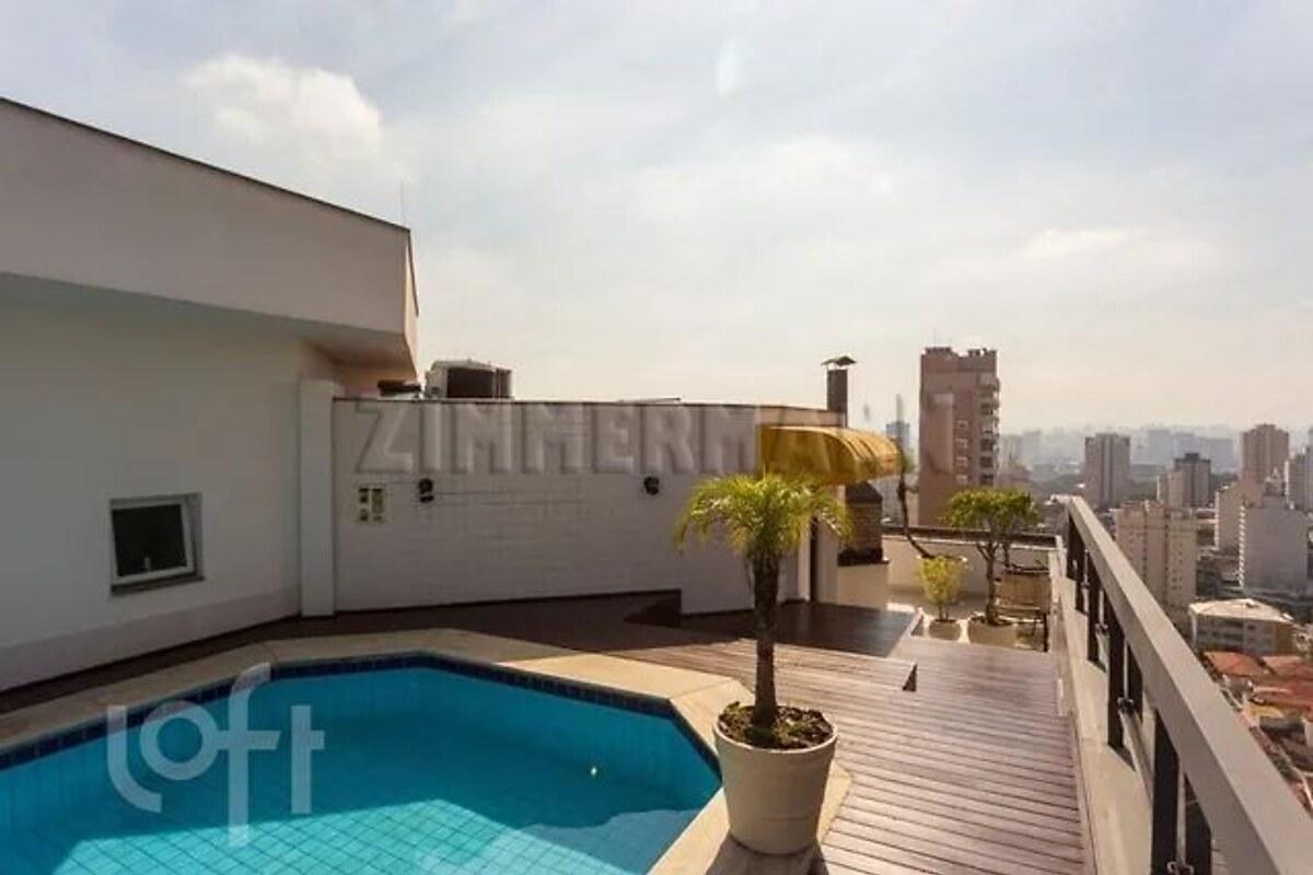 Apartamento com 4 quartos, foto 1