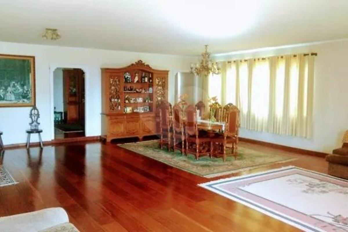 Apartamento com 4 quartos, foto 1