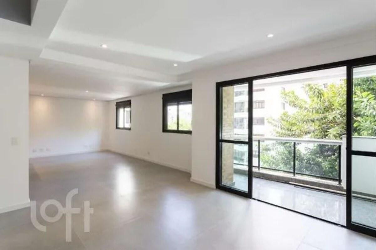 Apartamento com 4 quartos, foto 1