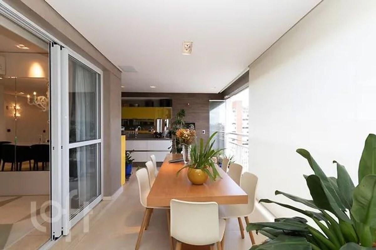 Apartamento com 4 quartos, foto 1