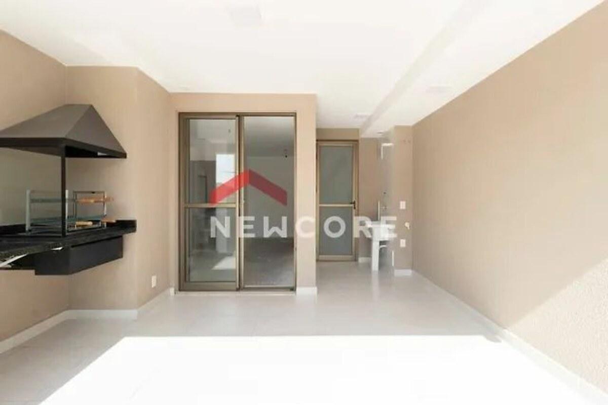 Apartamento triplex com 2 quartos, foto 1