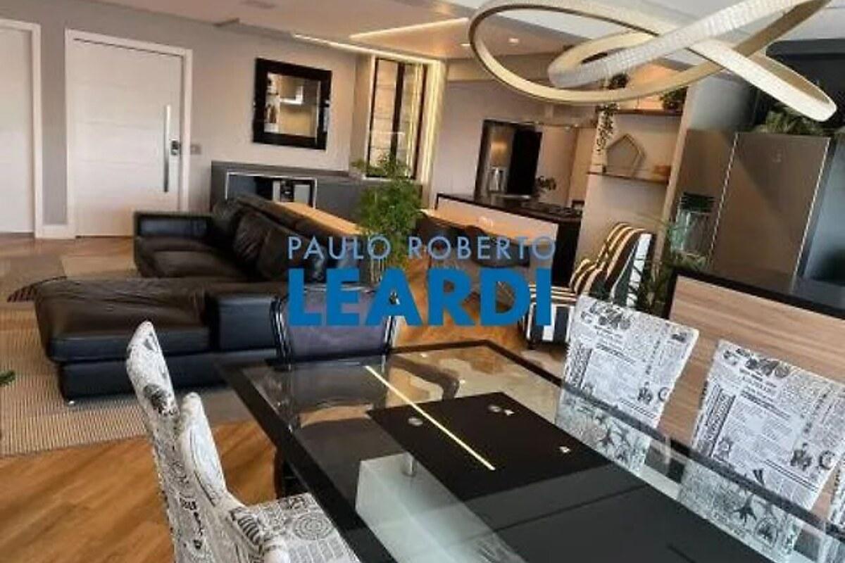 Apartamento com 4 quartos, foto 1