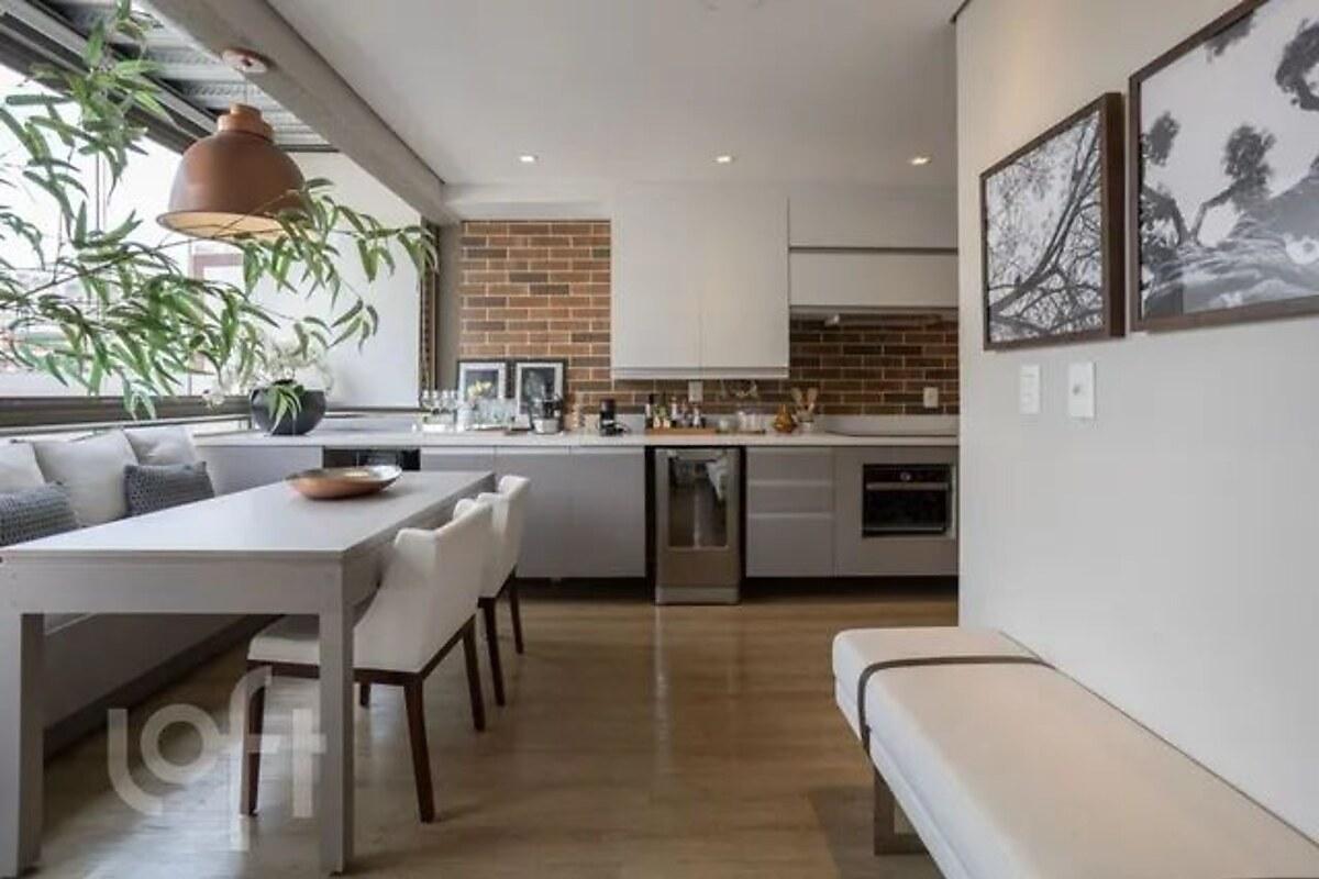 Apartamento com 4 quartos, foto 1