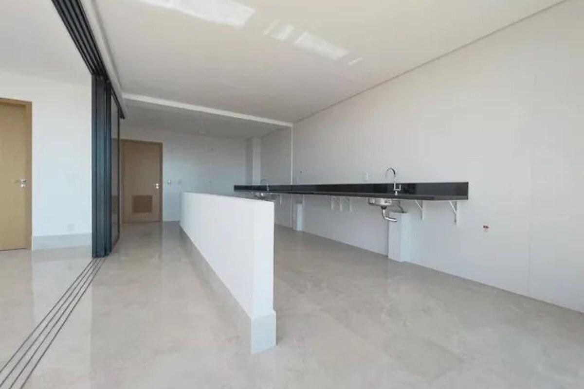 Apartamento com 1 quarto, foto 1