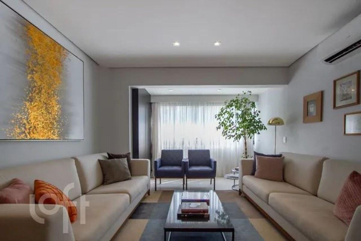 Apartamento com 4 quartos, foto 1